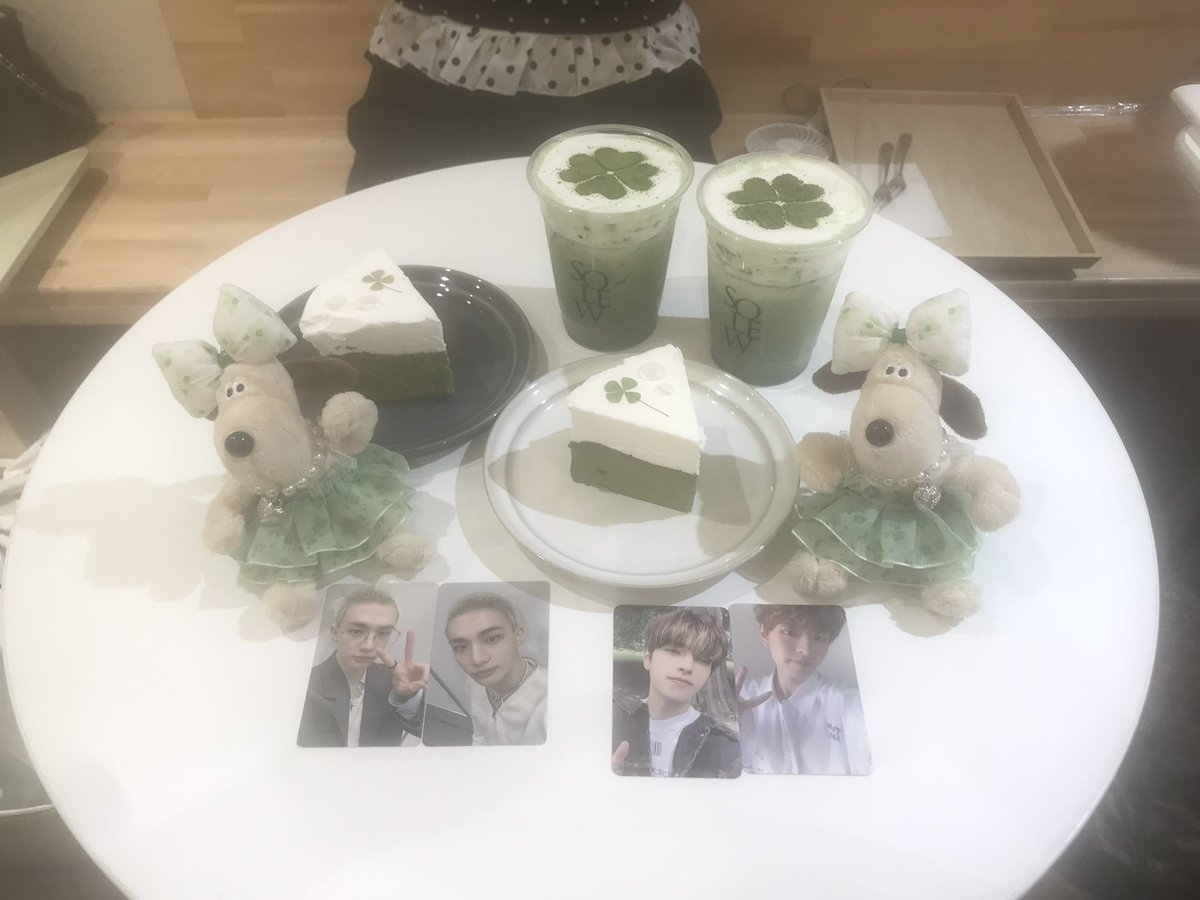 ha1c_'s tweet photo. スンミンペンちゃんとカフェいてきた🍀₊˚⊹
わんちゃんのキーホルダーおそろで買ったよ~

インセンネッコヒョンジンと撮れたし大満足すぎた~ㅠ ‧̫ ㅠ

#StrayKids #HYUNJUN #カフェ #オタ活 #インセンネッコ https://t.co/fp7EGHy93b