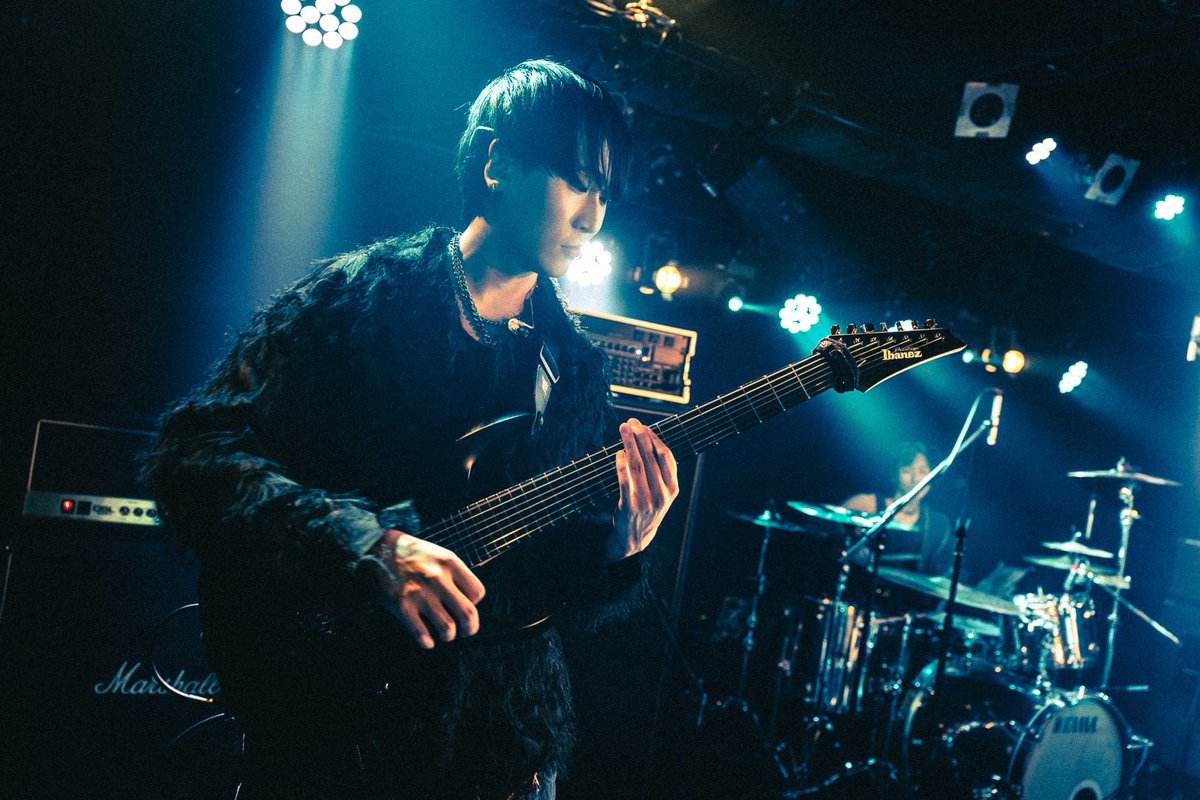 [Announcement]

CYBER COMPLEX TOURのみ
サポートギターとして
Takuma <a href="/takuzo_cov/">Takuma / Clone of Vengeance</a>
Tyler <a href="/taira_cov/">Tyler(Clone of Vengeance)</a> (Clone of Vengence) を
迎えた体制での公演となります。

8/17(Sun) 上前津ClubZion
8/18(Mon)心斎橋VARON

上記、公演のご来場お待ちしております。

Ticket: forms.gle/Hu8M1fgz3UjFuA…

#FRCTS