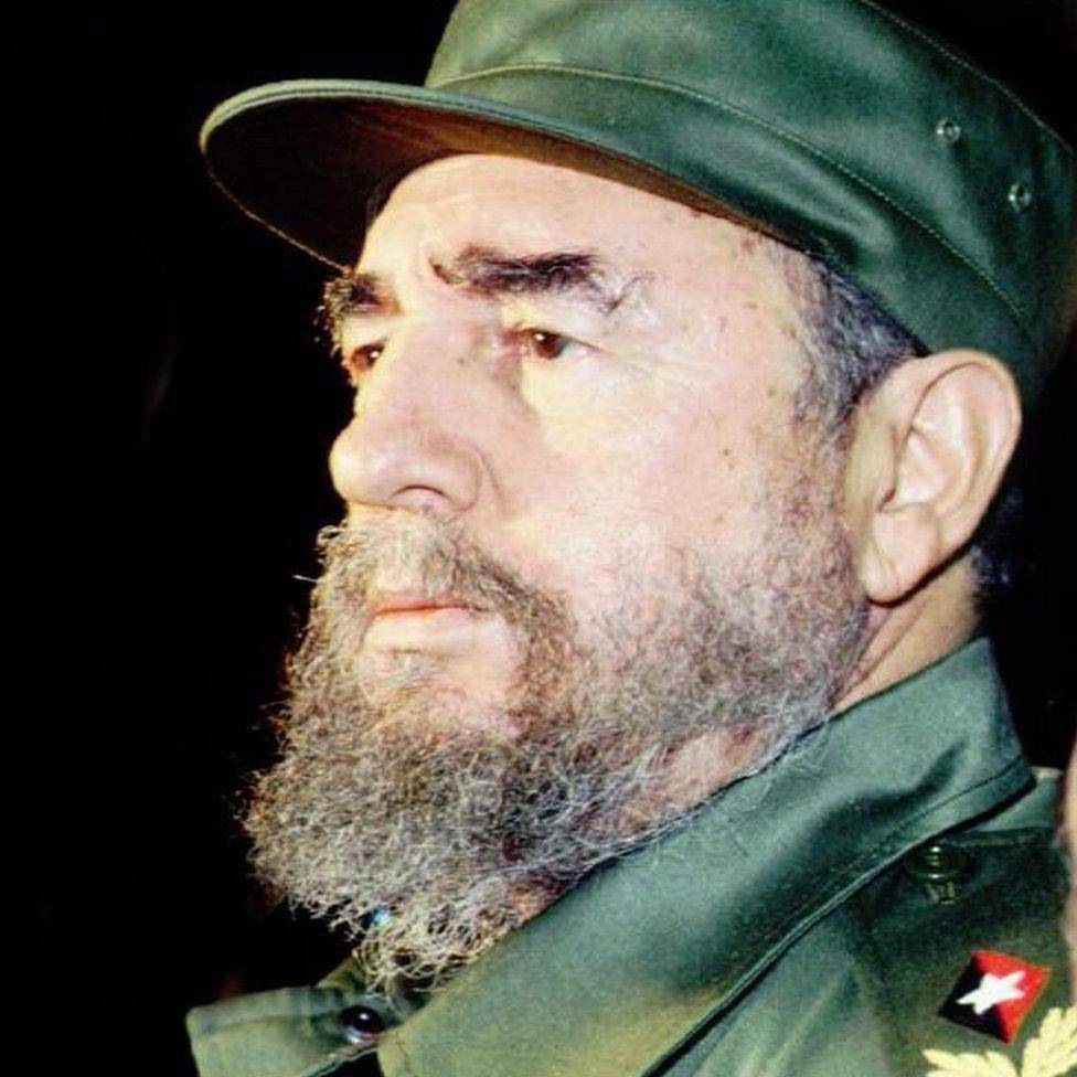 #FidellPorSiempre  “Hay que estar unidos para defender los intereses de la patria, que están por encima de todos los demás intereses”.

#100AñosConFidel 🇨🇺