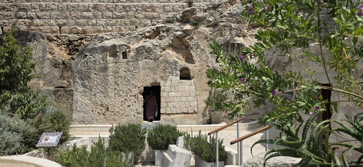 EricDHuntsman's tweet photo. We ended our #LastWeekWalk at the Garden Tomb. Although we also teach and appreciate the history and archaeology of the Holy Sepulchre, the lovely setting of the Garden Tomb is cherished by the #BYUJerusalemCenter program. It provides powerful visual cues for Golgotha, where Jesus was crucified, and the empty tomb, that remains the preeminent symbol of the #resurrection.
Two of our students taught in one of the Garden's worship spaces, where we also sang three hymns.
It was a fitting final field trip for our students and for me as my time with the program comes to an end. It hit me as I said goodbye to one of our long-time bus drivers. So many of the people here have become dear friends.
#HuntsmansintheHolyLand