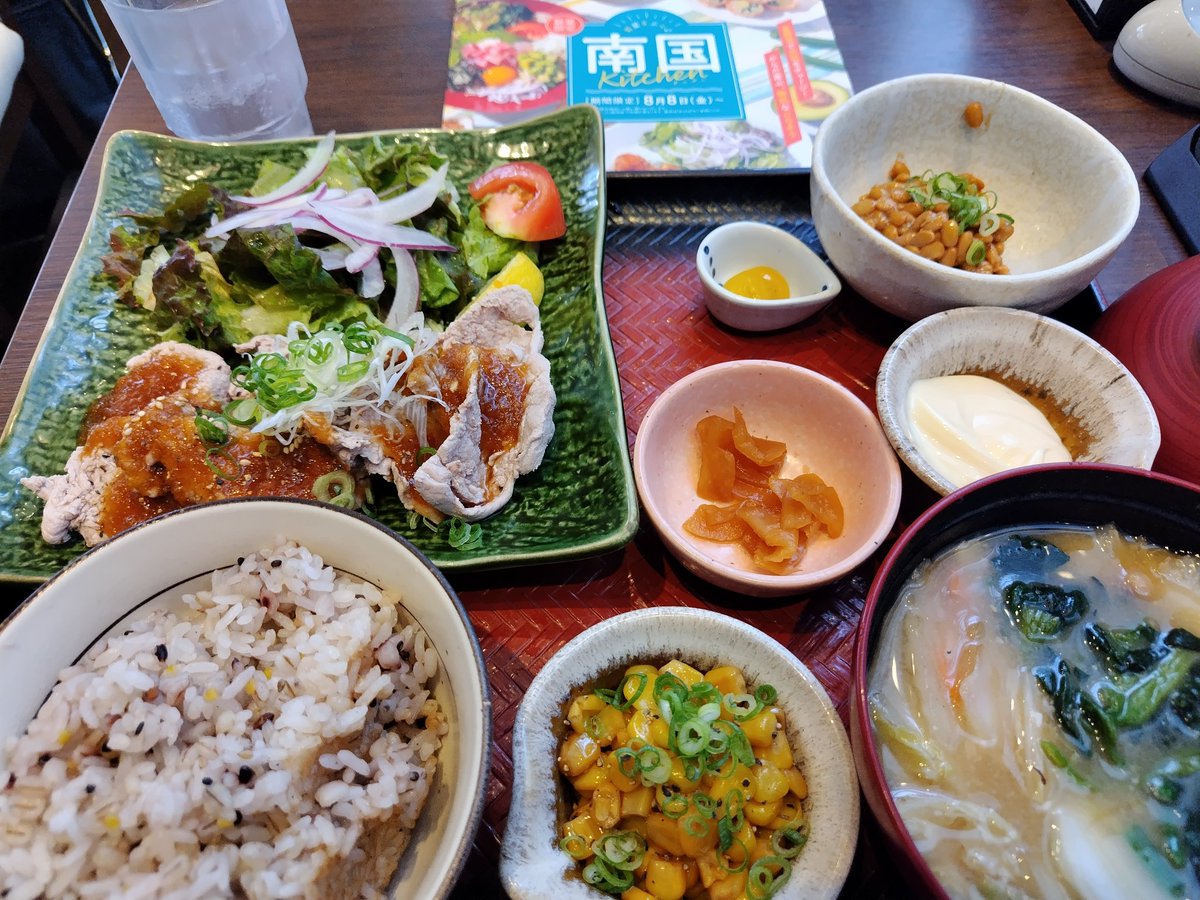 fusion_ys01's tweet photo. #大戸屋JINコラボ
#veatm
いただいて来ました😋ウマウマ https://t.co/fbKuZaKvja
