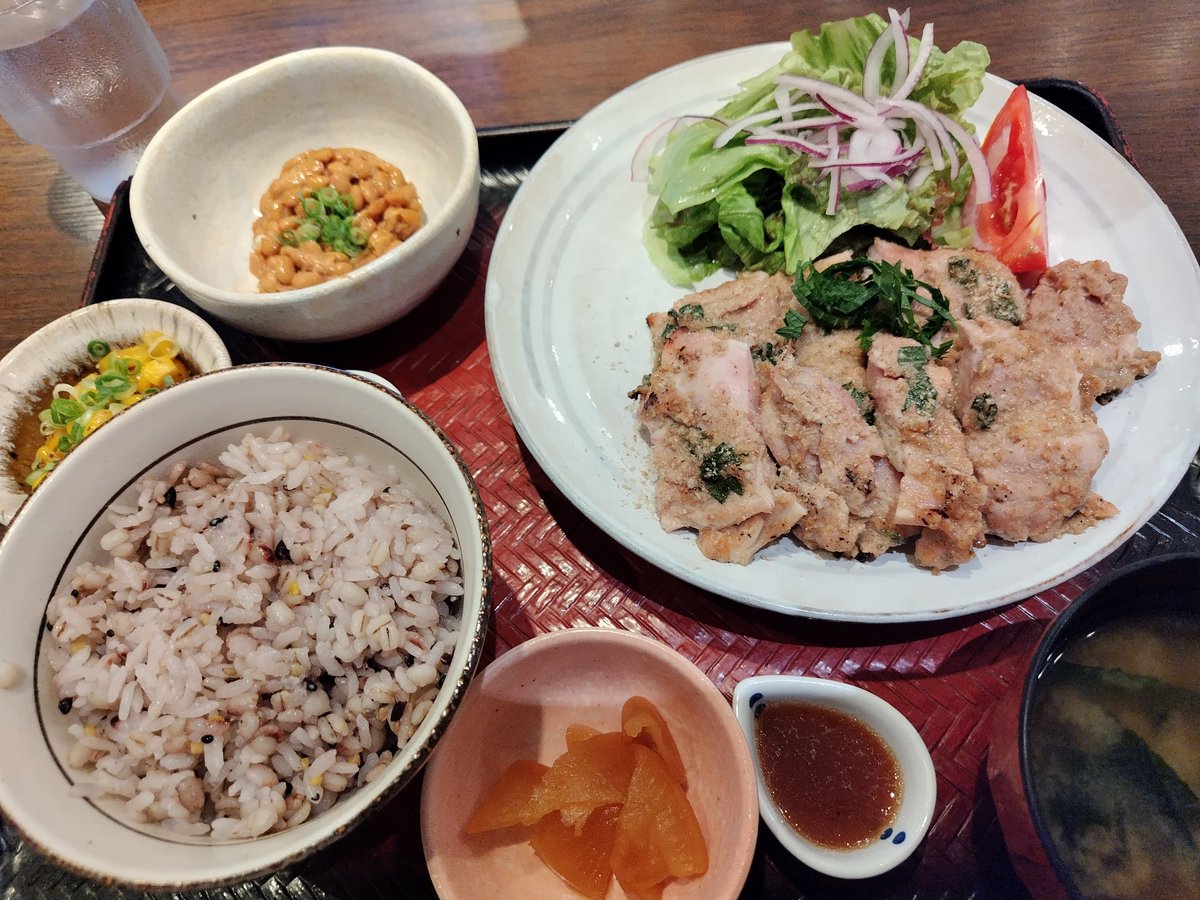 fusion_ys01's tweet photo. #大戸屋JINコラボ
#veatm
いただいて来ました😋ウマウマ https://t.co/fbKuZaKvja