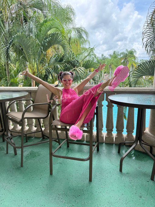 Watch 💕 𝐿𝑒𝑙𝑢 𝐿𝑜𝑣𝑒 💕's leaked NSFW photo on TwXstars