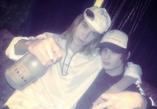 colette ☭ tweet media