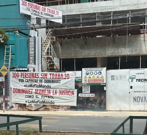 Su influencia quedó clara con el conflicto con la desarrolladora Petra, donde logró frenar obras importantes en Asunción. Un gesto que mostró que no es un inversor pasivo: puede condicionar proyectos ajenos cuando sus intereses están en juego.