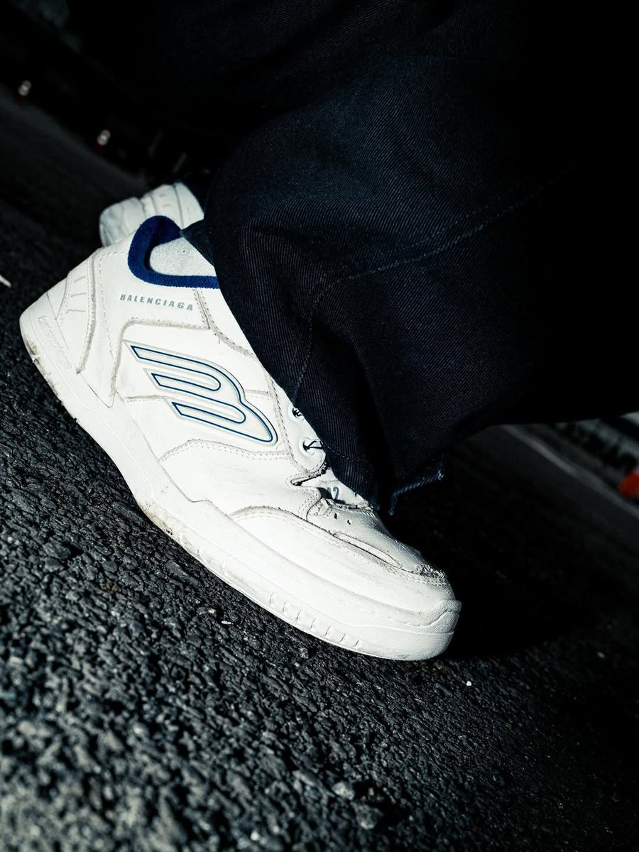 ๐ณ๐ง๐ ๐จ tweet media