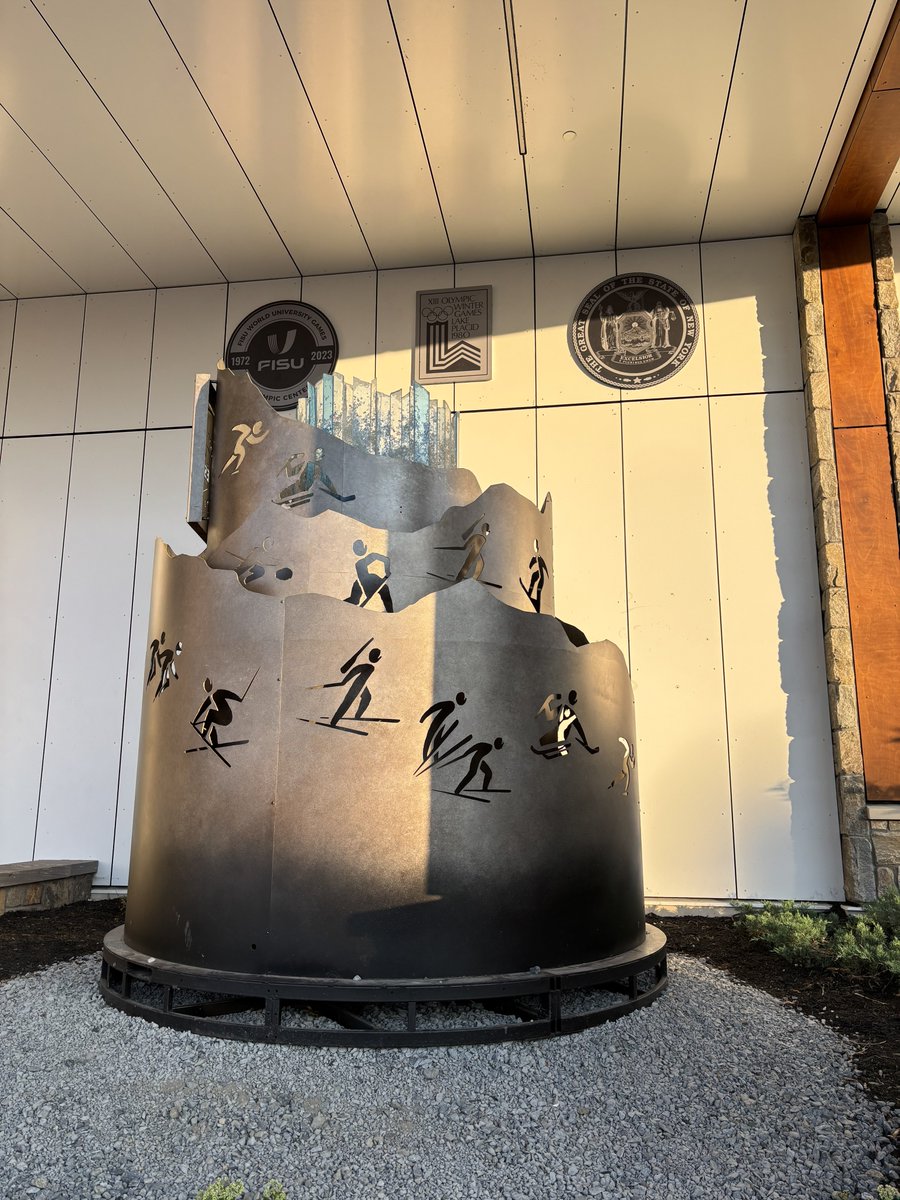 adam_purner's tweet image. Good morning from my favorite place in the world 🌞 🏔️ 🌊