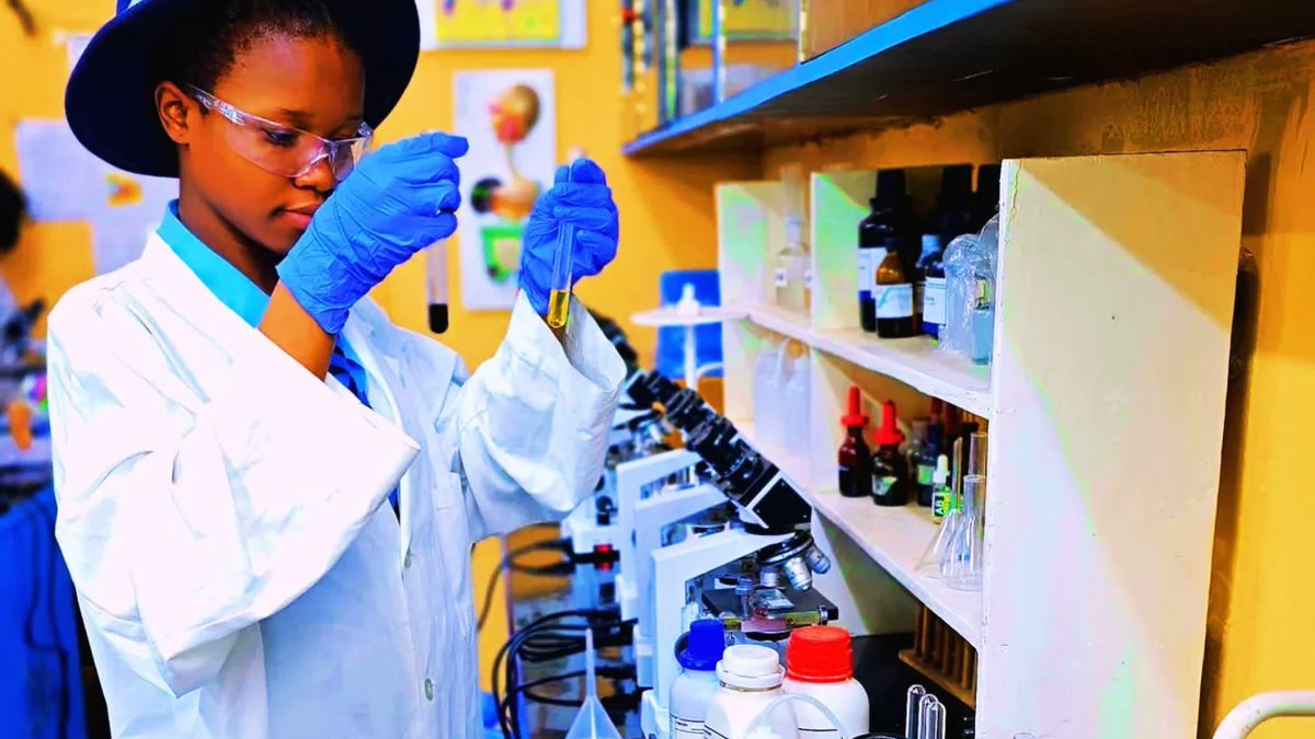 Imagine conducting a science 🧑‍🔬 🧪 🔭 experiment to discover how chemical ☣️ reactions work, or learning the principles of 🧬🔬 physics by building a bridge out of blocks. 

At <a href="/STEMiAfrica/">STEMi Makers of Africa</a>, we engage both #educators 👩‍🏫 and #students 👩‍💻 with science 🧪 through experiments and