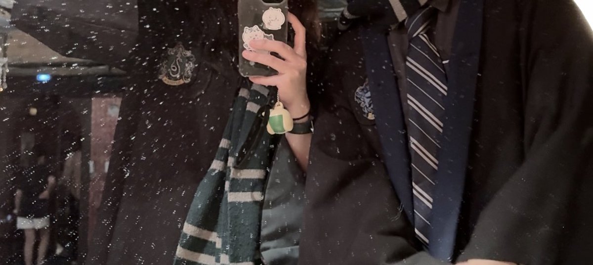 Ravenclawjuly's tweet photo. 韓国のスリザリン生のお友達と一緒に遊ぶことが出来て、めちゃくちゃ楽しかったし嬉しかった…💚💙

そしてお手紙とプレゼントが愛マシマシ過ぎて…‼️
私も愛する妹みたいな存在で本当にお手紙嬉しすぎた😳💗 https://t.co/HSSRsFCPe4