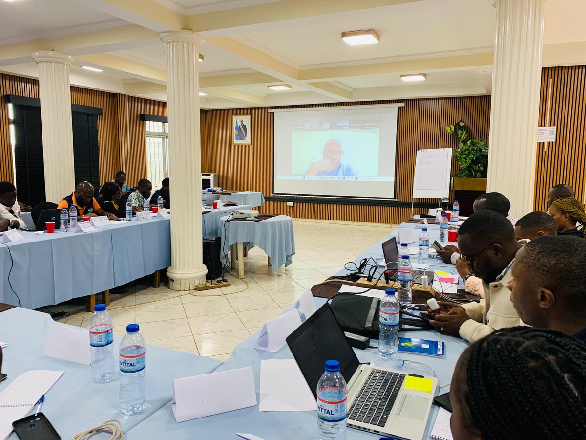 🔴#HappeningNow

Nous sommes en ligne. 

🖥 Webinaire sur les 3 ans du #PAN2250RDC

Pour suivre  ⤵️
ucincinnati.zoom.us/meeting/regist…