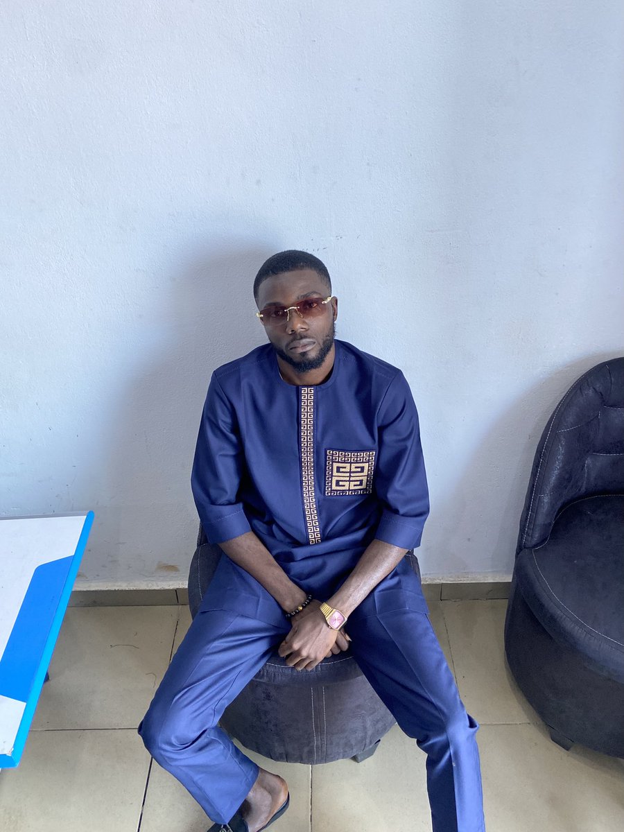 henrypirfa's tweet photo. Pre order at 40,000 naira only. 
Good fabrics 
Good finish 
Perfect fit. 

WhatsApp 08175490228 now

BossmanXclusive https://t.co/6ykFapMHe2