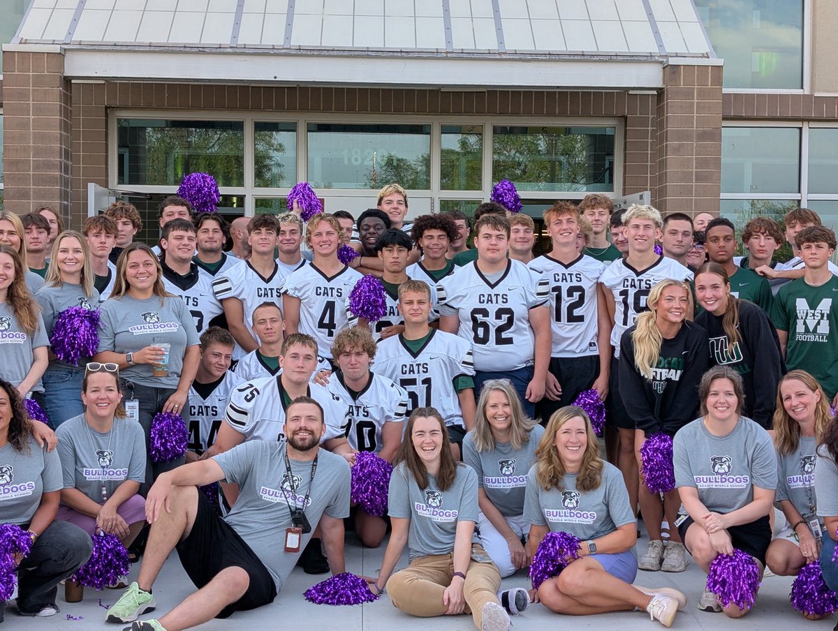 Millard West Activities (@mwhsactivities) on Twitter photo No better way to start the day than welcoming <a href="/MPS_Beadle/">Beadle Middle School</a> and <a href="/mps_russell/">Russell Middle</a> 6th graders! No better way to start the day than welcoming <a href="/MPS_Beadle/">Beadle Middle School</a> and <a href="/mps_russell/">Russell Middle</a> 6th graders!