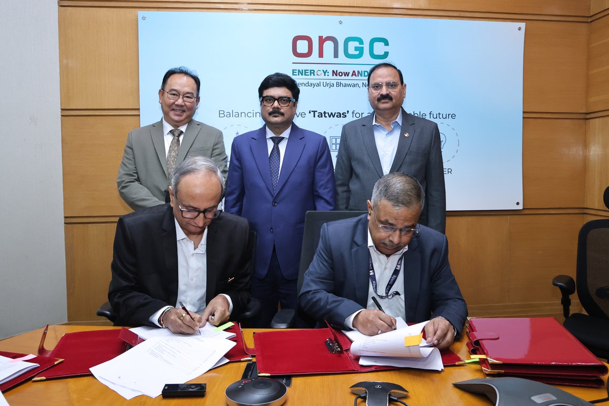 Oil and Natural Gas Corporation Limited (ONGC) (@ongc_) on Twitter photo #ONGC and <a href="/OilIndiaLimited/">Oil India Limited</a> have joined forces, signing a Joint Operating Agreement on 12 August 2025 for three Blocks awarded in OALP Bid Round IX, spanning the Assam Basin (Meghalaya), Cambay Basin (Gujarat), and the Mahanadi Basin (Ultra Deepwater, East Coast).
Covering #ONGC and <a href="/OilIndiaLimited/">Oil India Limited</a> have joined forces, signing a Joint Operating Agreement on 12 August 2025 for three Blocks awarded in OALP Bid Round IX, spanning the Assam Basin (Meghalaya), Cambay Basin (Gujarat), and the Mahanadi Basin (Ultra Deepwater, East Coast).
Covering
