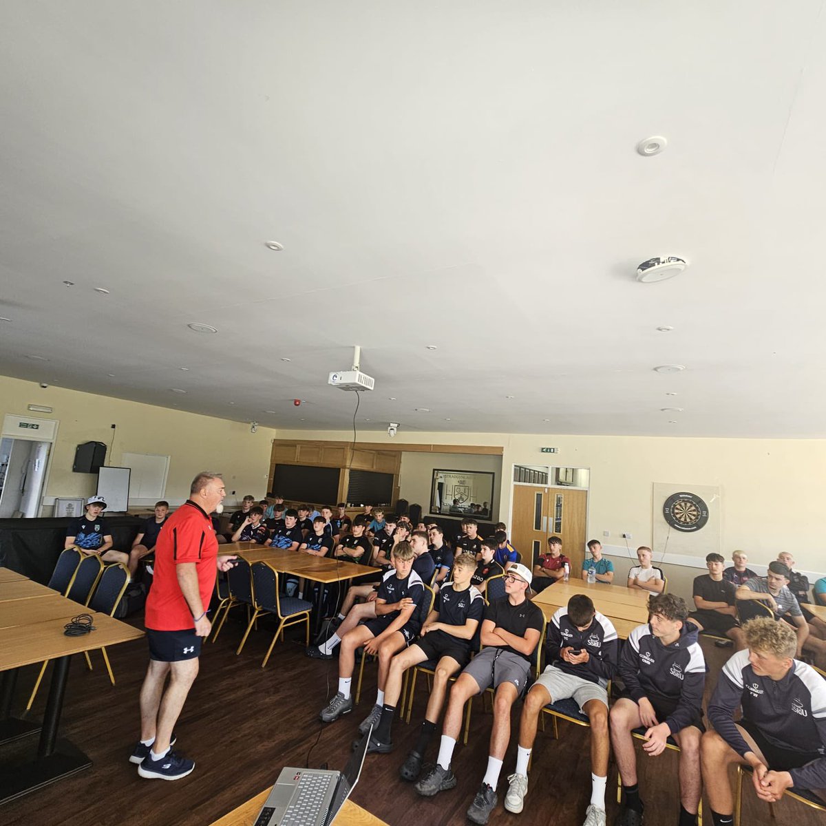 stefan andrews (@stefanandrews14) on Twitter photo Massive thank you to <a href="/WRU_Community/">WRU Community - Wrth galon y genedl</a> integrity department of Lindsey and Glyn for delivering the โstay onsideโ training to all the dewar shield players ๐
150+ players educated going into their season ๐ฅ๐ฅ๐ฅ
Thank you to both <a href="/ystradbluesrfc/">Ystradgynlais RFC ๐ ๐ด๓ ง๓ ข๓ ท๓ ฌ๓ ณ๓ ฟ</a> and <a href="/YCB_PESport/">Ysgol Cwm Brombil - PE & Sport</a> for hosting ๐๐ Massive thank you to <a href="/WRU_Community/">WRU Community - Wrth galon y genedl</a> integrity department of Lindsey and Glyn for delivering the โstay onsideโ training to all the dewar shield players ๐
150+ players educated going into their season ๐ฅ๐ฅ๐ฅ
Thank you to both <a href="/ystradbluesrfc/">Ystradgynlais RFC ๐ ๐ด๓ ง๓ ข๓ ท๓ ฌ๓ ณ๓ ฟ</a> and <a href="/YCB_PESport/">Ysgol Cwm Brombil - PE & Sport</a> for hosting ๐๐