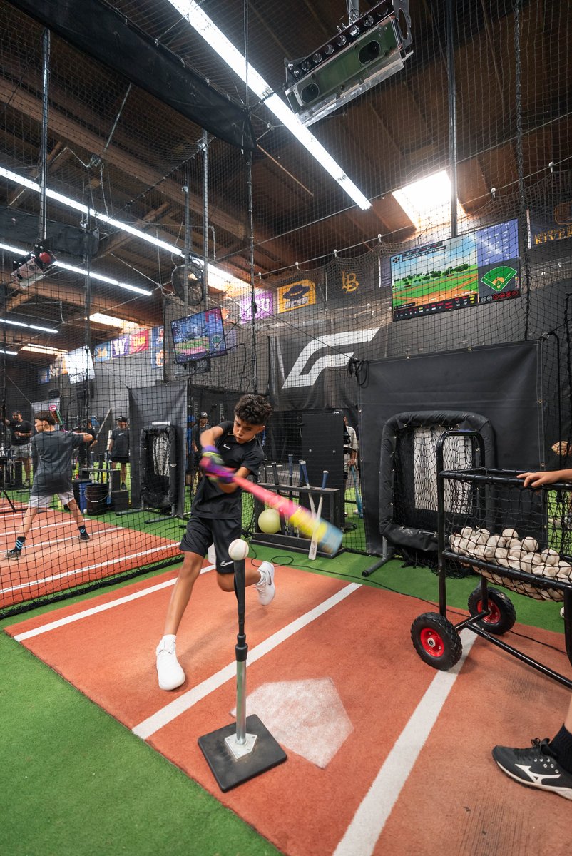 futures_tc's tweet photo. Come by this week and hit them while they are crispy. 💎 #FuturesTrainingCenter #LeaveNoDoubt https://t.co/ISwnXm0Mky