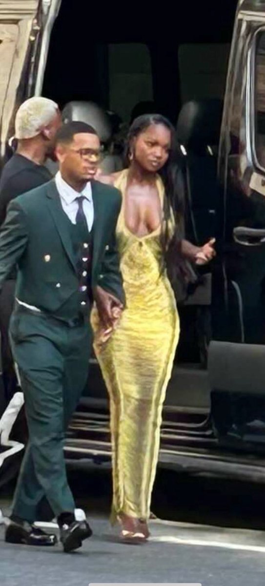 MY POEPLE LOOK MAD GOOD