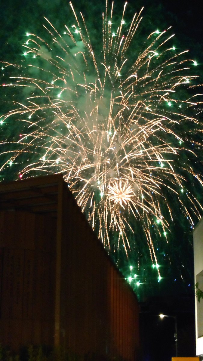 ★ミニ花火さん SANTA on X: 