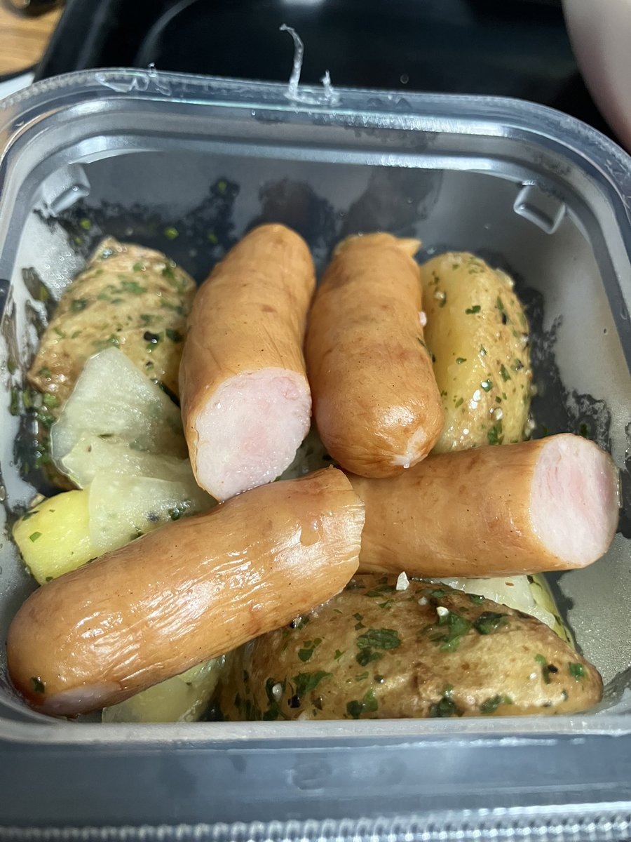 we7n02u6's tweet photo. 今日は外食してないので撮りためた中から放出…

変わり種、ファミマのジャーマンポテト🤤
ちゃんとフライドポテトって書いてあるんだからね🤣

 #フライドポテトフェス https://t.co/i65e8KvWH8