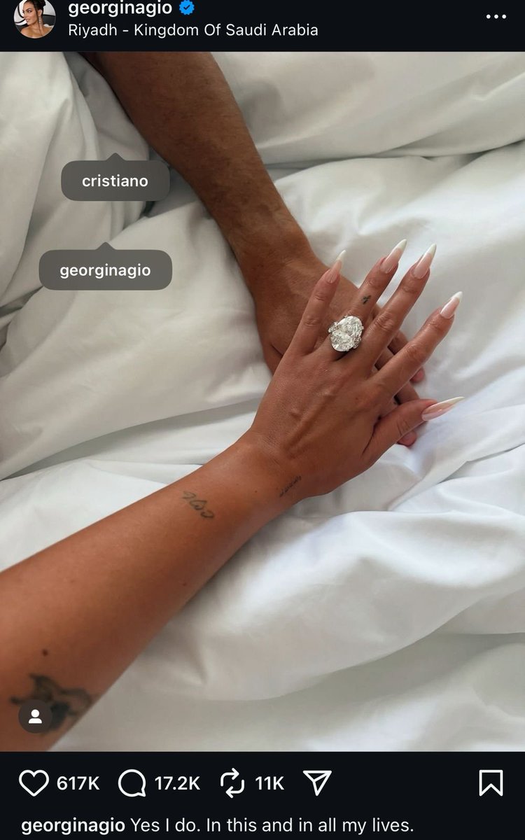 Georgina Rodríguez announces that Cristiano Ronaldo asked her to marry him. She said yes! 💍❤️