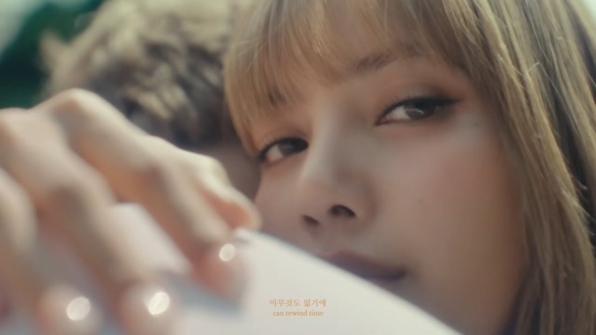 แล้วหน้าชีก็คือไม่ผิด ไม่สำนึก แล้วมาถามว่า Are you always gonna hate me for that night in Tokyo? ทำไม!