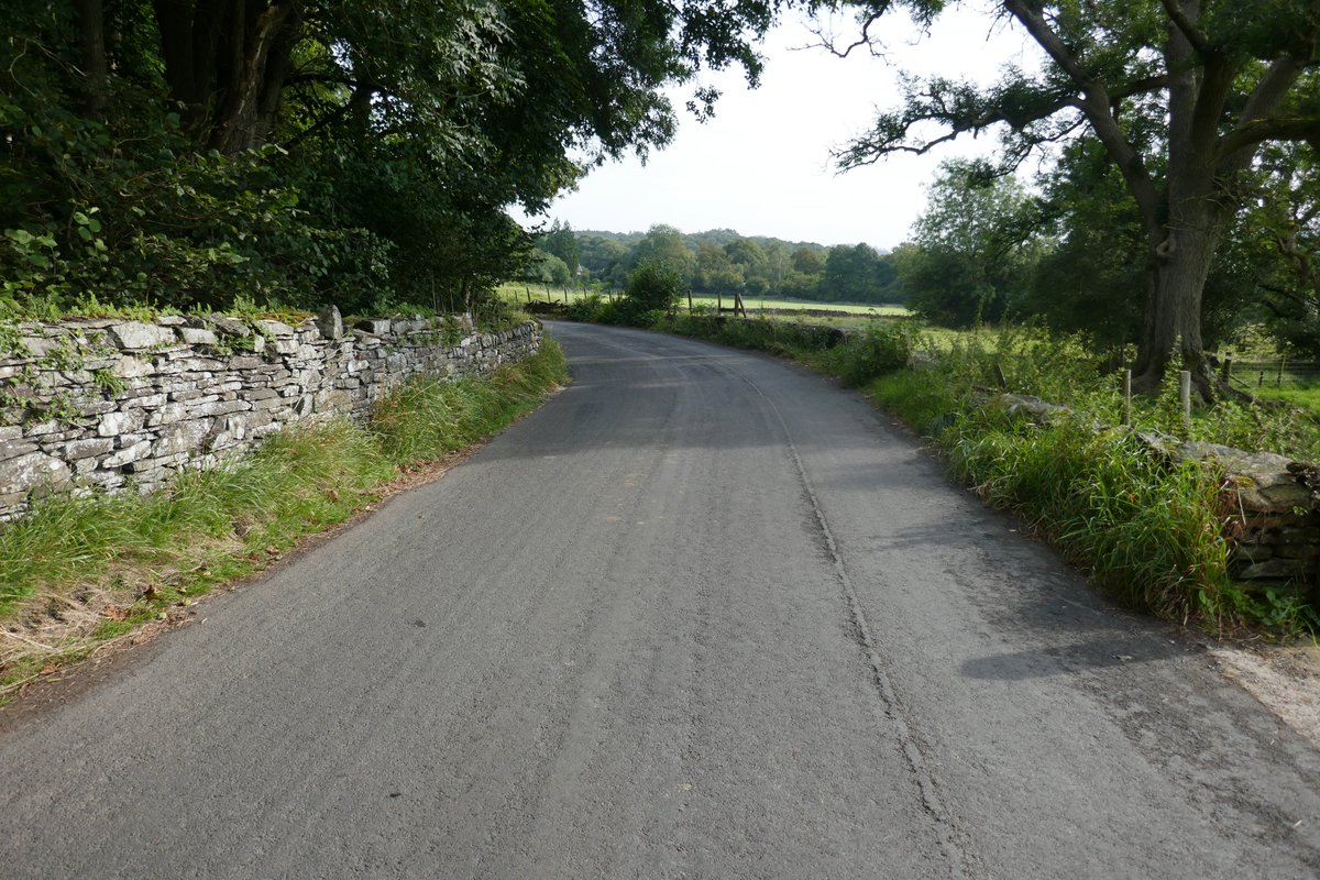 TheLengthsman's tweet image. A hot morning strimming the road verges for the #RuslandShow on Saturday
#tidy