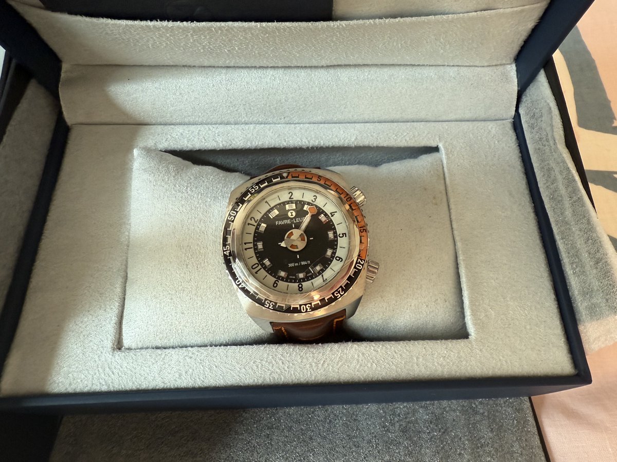 Favre Leuba günü…