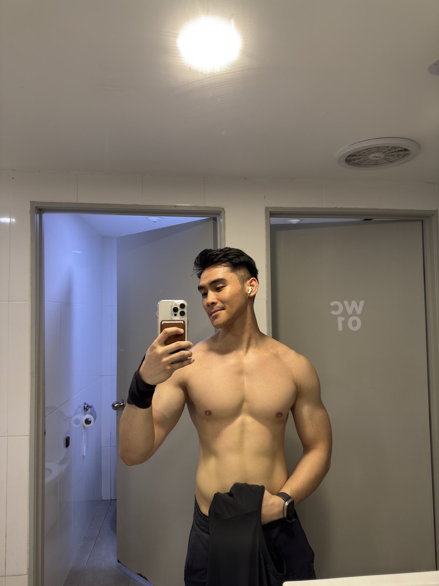WanAdli_'s tweet photo. new haircut 💇🏻‍♂️ nampak segar tak https://t.co/jeIk2EVywG