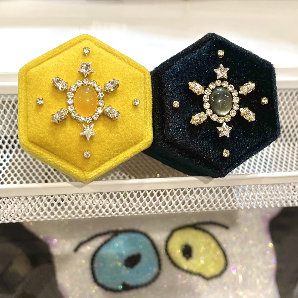 azu_mfmf's tweet image. #juveliapopup25
#魔法箱博物館
#SnowBOX💛🖤
#お花畑ハートBOX集合