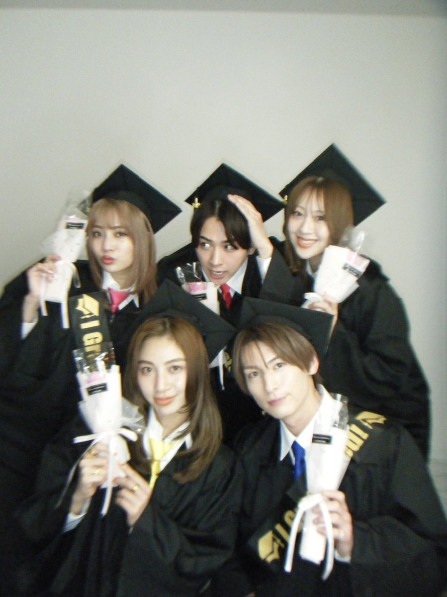 lol_moca's tweet photo. 今日はlolのデビュー日でした♡
ファンの方から沢山DM来てて、
とても幸せです！
いつまでもありがとうだよ〜 https://t.co/62NpB9SvVd
