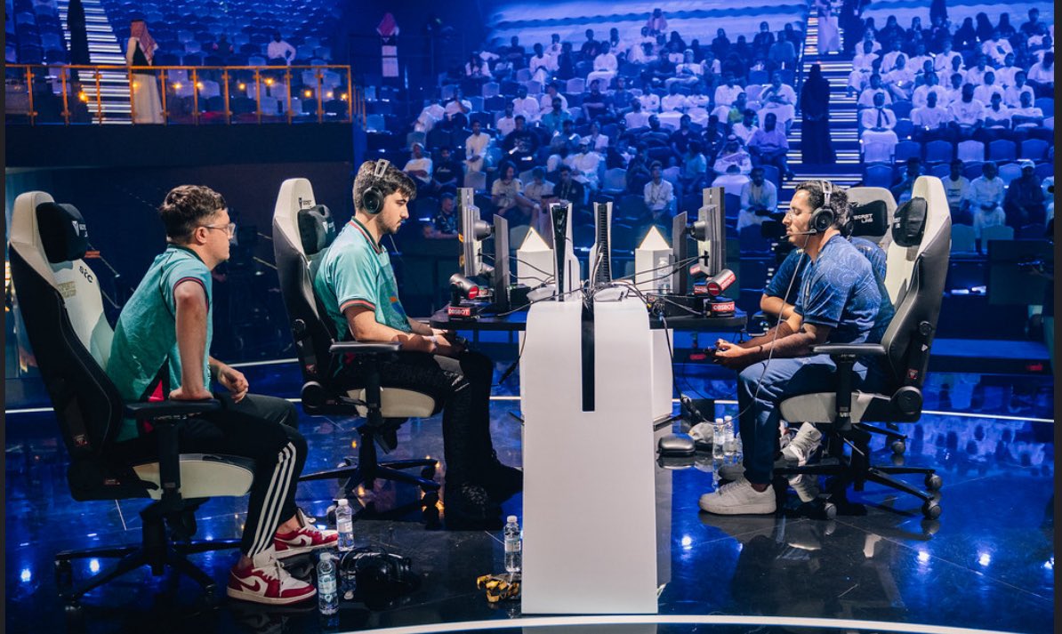 Top 9-16 FC Pro World Championship ✅

Incredible time in Saudi, really enjoyed the competition and how well we were treated by everyone there 

Gutted to fall short again in knockouts after a good group stage but in last 16 Sting was better first 30 then Jonny was better rest of