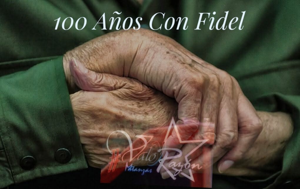 Con esas manos hiciste la guerra para lograr la libertad. Con esa manos hiciste el amor a la humanidad. 
#ValorYRazón 
#100AñosConFidel
#Cuba