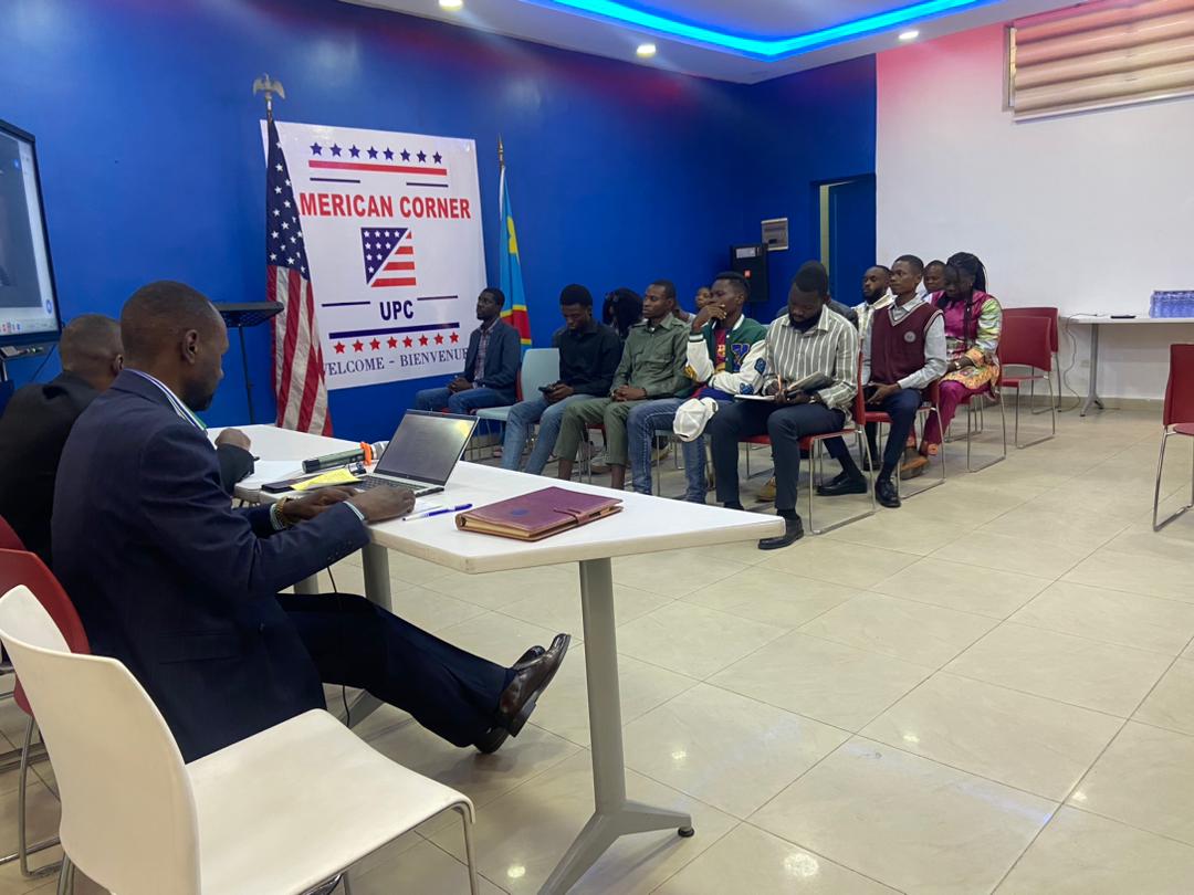 🔴#HappeningNow

Nous sommes en ligne. 
Bilan.
🖥 Webinaire sur les 3 ans du #PAN2250RDC

Pour suivre  ⤵️
ucincinnati.zoom.us/meeting/regist…