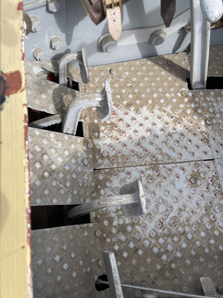 Tuesday Tank: great to get up close with the <a href="/wealdfoundation/">The Weald Foundation</a>'s Renault FT at #Tankfest recently. Here are pics of it in the arena and some of the driver's compartment. <a href="/Burntime0101/">Daniel Scholefield</a> <a href="/milmodelscene/">Military Model Scene</a> <a href="/USAS_WW1/">USAS: Watching Hurricane Erin! 🇺🇲🌊</a> <a href="/agbdrilling/">Tony Brown</a> <a href="/TankMuseum/">The Tank Museum</a> #WW1 #TankTuesday