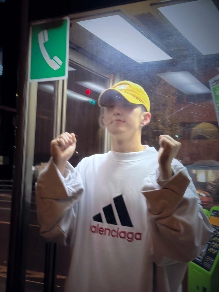 your gallery, if i were your boyfriend.