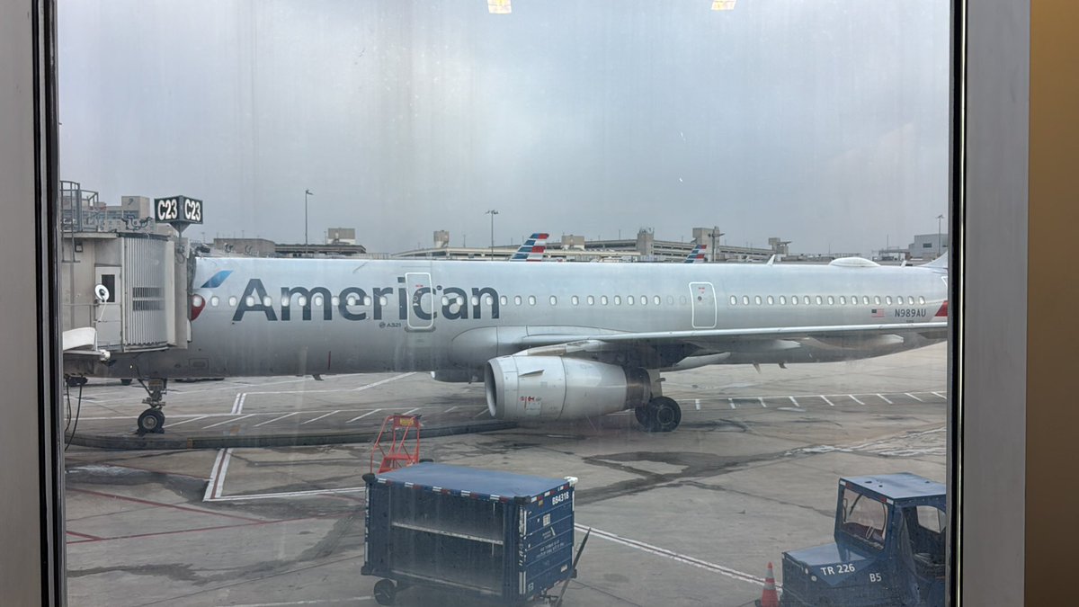 No plane yet, scheduled to depart in 3 minutes.

Agent: we’re still waiting for the plane to come from the hangar

Me: so we’re not leaving on time?  Need to plan ahead for my connection.

Agent: won’t be too bad as long as the passengers do their job.

Me: 🤔