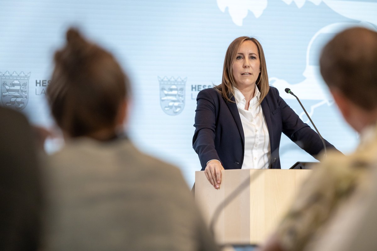 Hessischer Landtag tweet media