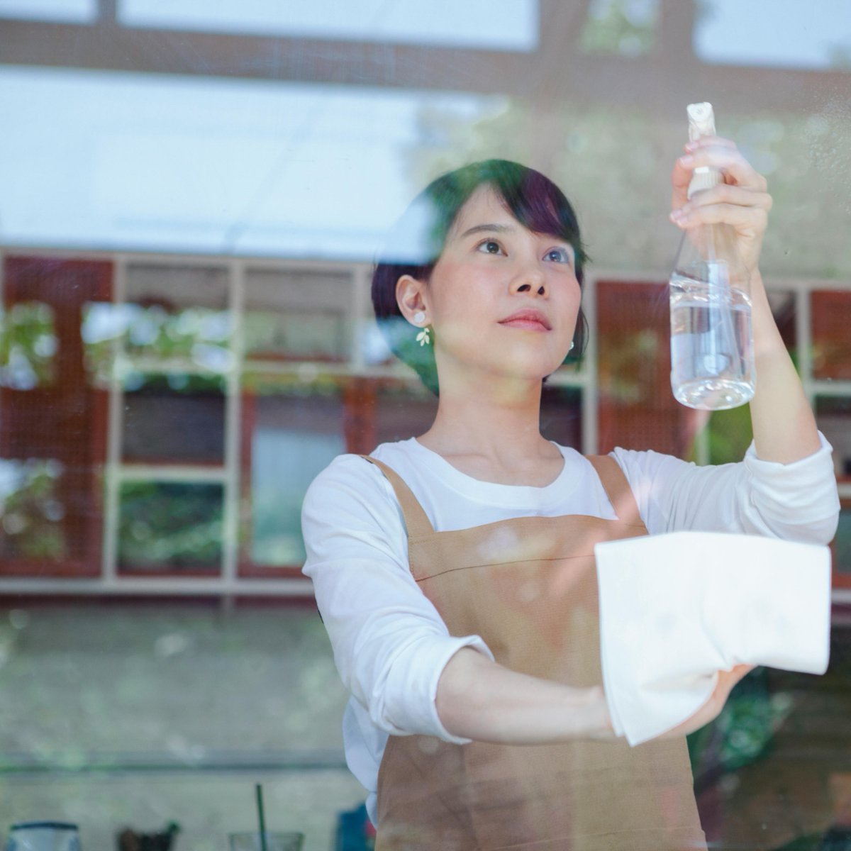 CrystalClean_HQ's tweet image. First Impressions Last – Even the Bad Ones
Whether it's a client meeting or a new recruit walking through your doors, a lingering odour or sticky desk can leave a lasting impression.

#WorkplaceExperience #ClientImpressions #CleaningStandards #CrystalClean