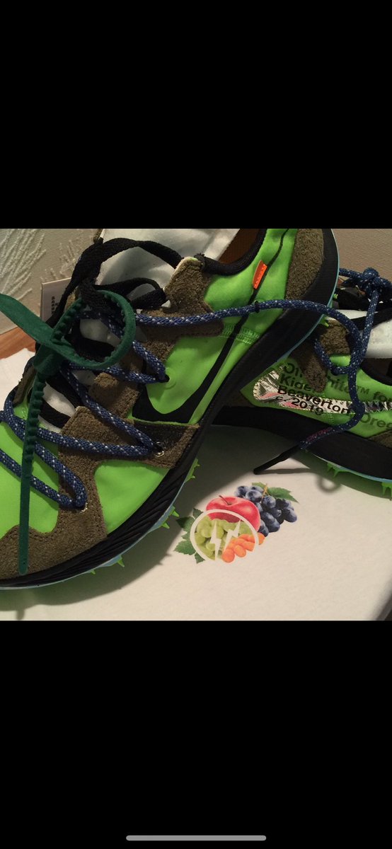 kousuke03140314's tweet image. ・
本日のスニ。
・
めっちゃ履きやすいし
カラーリングがめっちゃいい。
・ 
#NIKE #OFFWhite #fragment
・