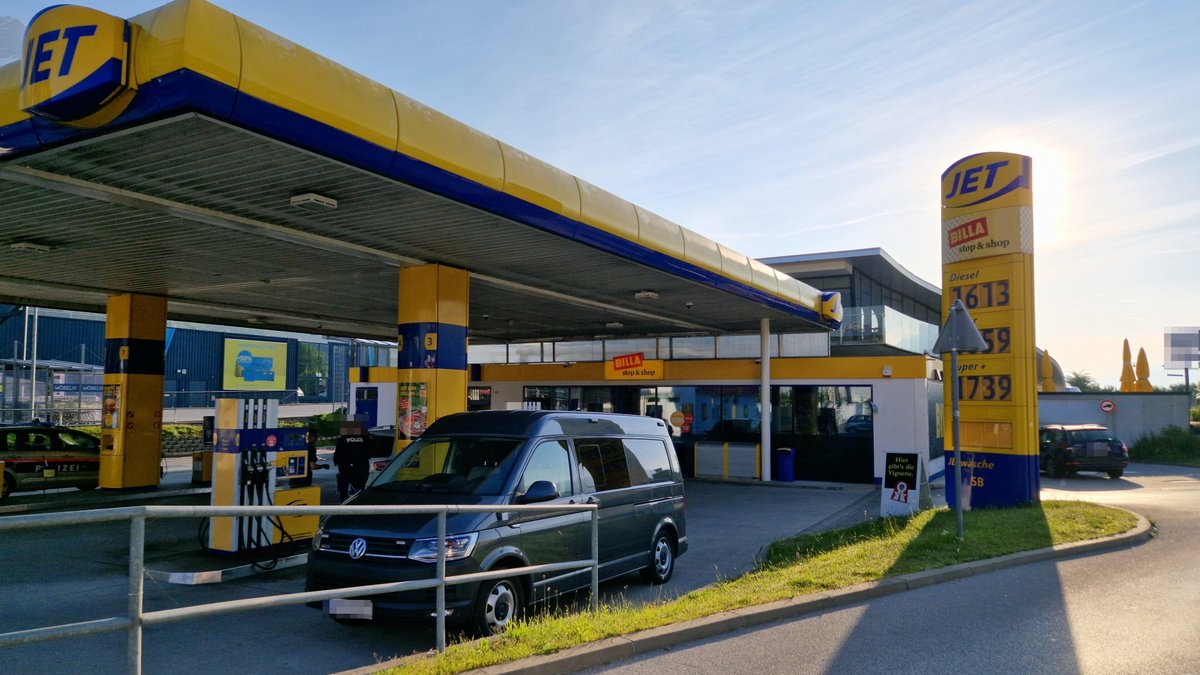 محطة وقود في ألمانيا (اكس)