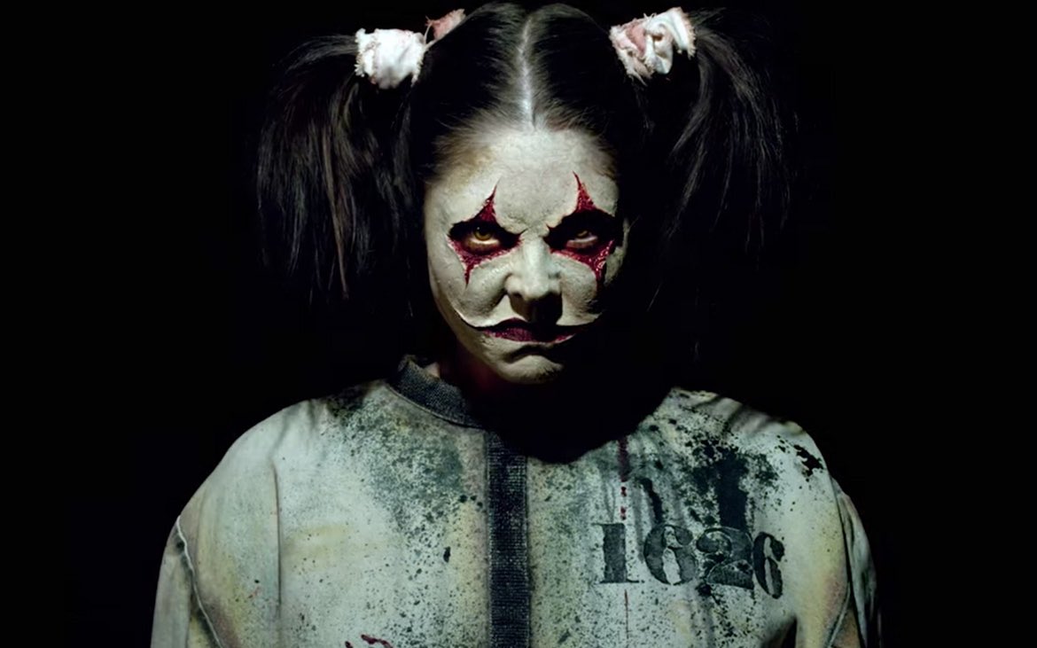 HauntGirlsPod's tweet image. The Life of a Showgirl 🧡❤️‍🔥

 #ts12 #HHN @HorrorNightsORL