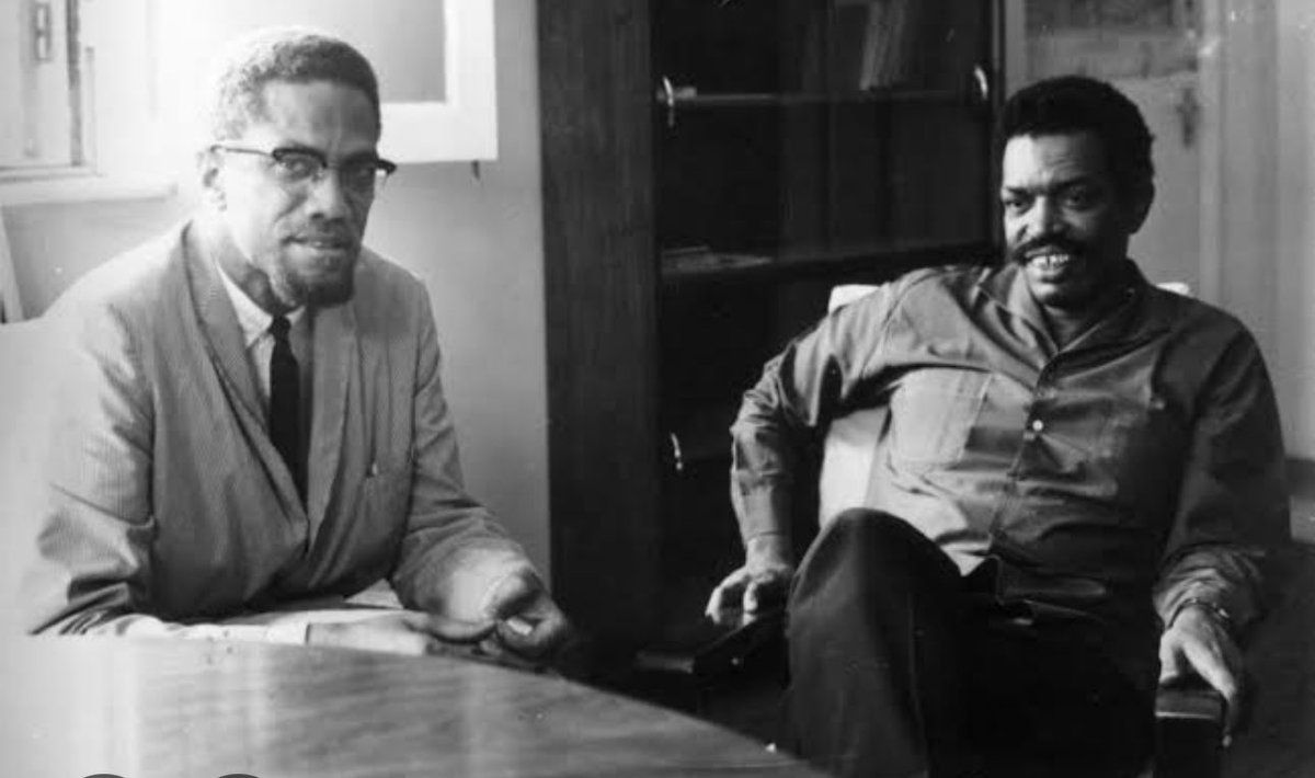 Il a côtoyé Malcom X , Che Guevara, Abdlulrahane  Mohamed Babu , un héros pour la Tanzanie, et aussi  grand père d’une amie, une sœur à moi qui  me dit que j’ai quelque chose de son grand père, 🥰 .  J’aurais aimé avoir son courage. Je garde espoir que la RDC a son lot des héros.