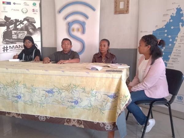 Studio Sifaka - la voix des jeunes à Madagascar tweet media