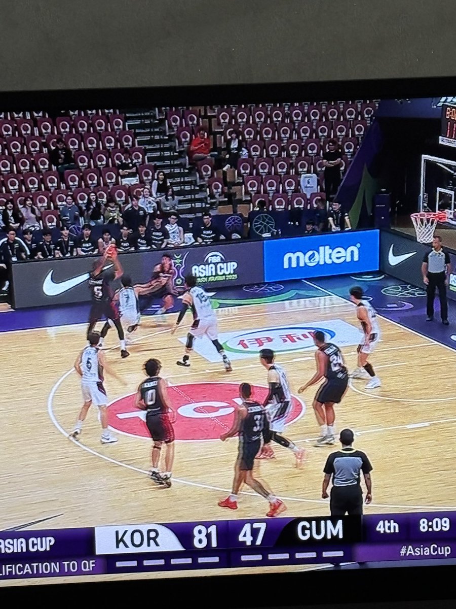 Гуам кореад арьсаа дэлгүүлж бнөө