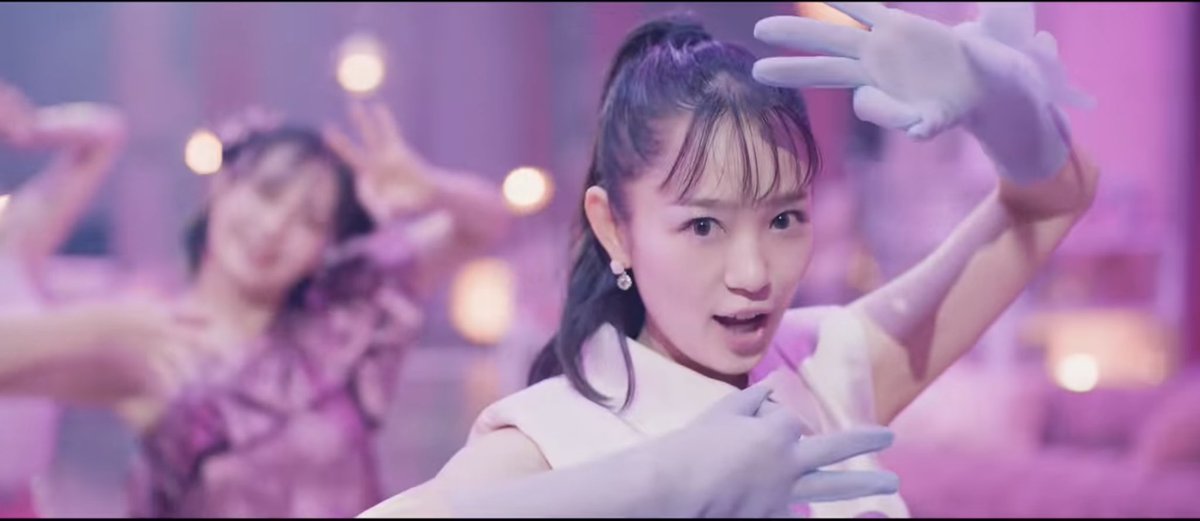 haa___yan's tweet photo. カナやんのアップくるとスクショが止まんない😍

＃西野カナ_マジスタMV
＃西野カナ_マジスタ https://t.co/unOpCD9X77