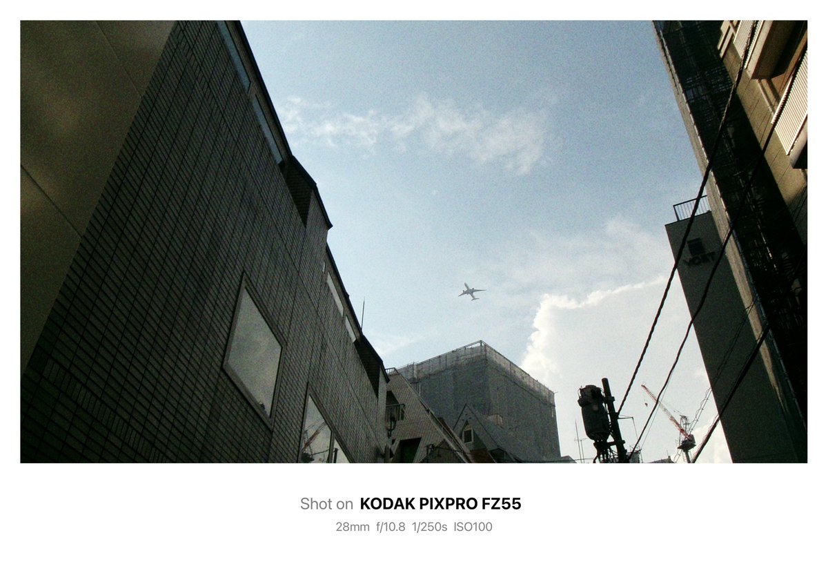 almico_'s tweet image. ミーハーなのでkodakのカメラ買っちった。
コスパが良すぎて満足です。📸
#FZ55