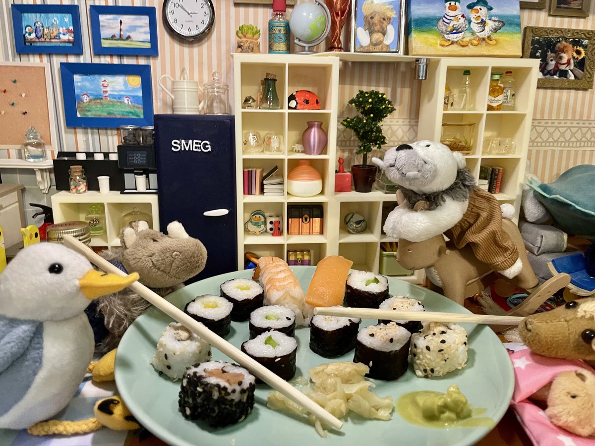 🤩😋🍣🍱Heute bekommen wir Essen aus der kalten Küche.🥰