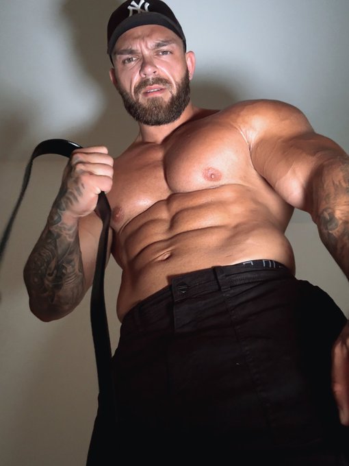 bigdannyflexuk