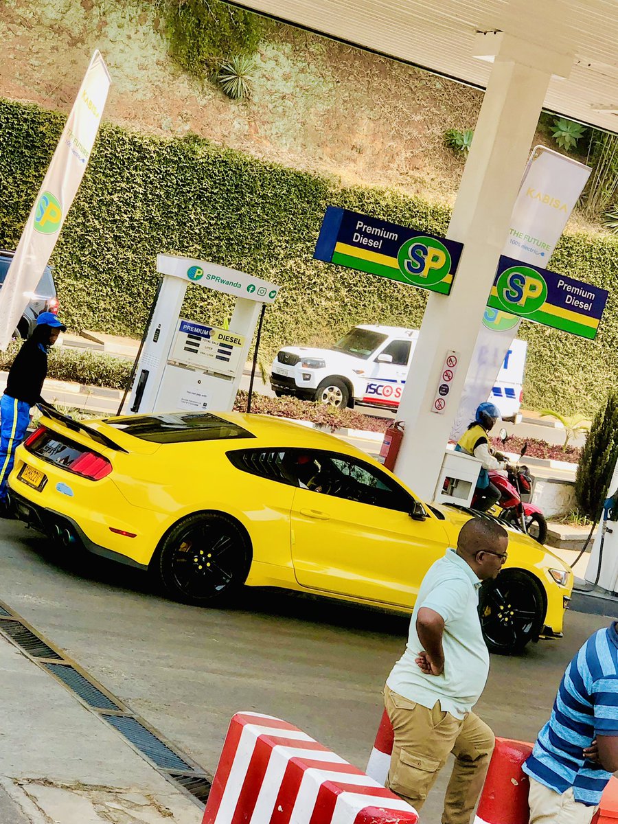 urifakee's tweet photo. Bro 😎 💛💛💛💛💛💛💛💛💛💛💛💛💛💛💛💛whoever owns this beast please 🙏 if this land on your screen uzampe akanyenga

I took these https://t.co/Wy1tGX9SN3