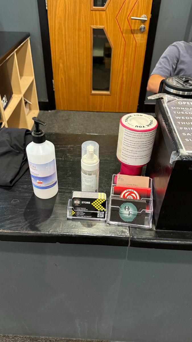 ⛓️‍💥 Making Local Connections – One Card at a Time 🪪 

We’re thrilled to see our HSE Store business cards appearing around the community – including in our local gym! 💪

It’s a milestone that shows our brand is gaining traction and making it easier for local businesses to find