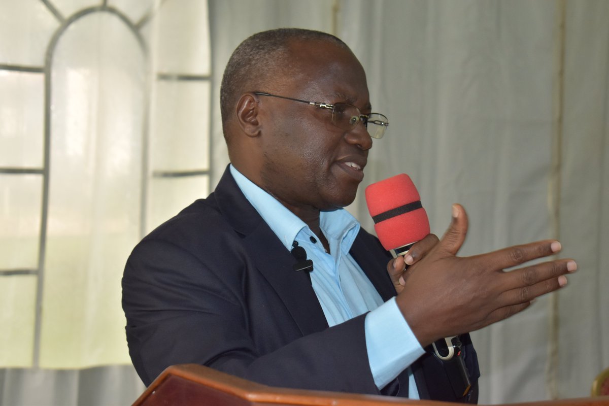 umu_radio's tweet photo. The  DVC  @umunkozi  Rev fr Dr Mukidi Christopher  has confirmed  to the new students that the university is ready to offer help to  them where its due, through different offices if they seek.
Day 1 Orientation
#umuradio updates https://t.co/OWmdISkguI